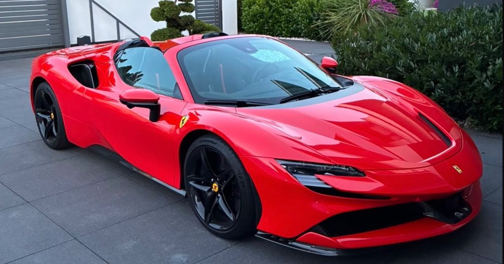 Image of Ferrari SF90