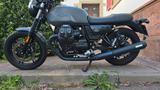Moto Guzzi V7 III Stone nur 6 tsd. KM