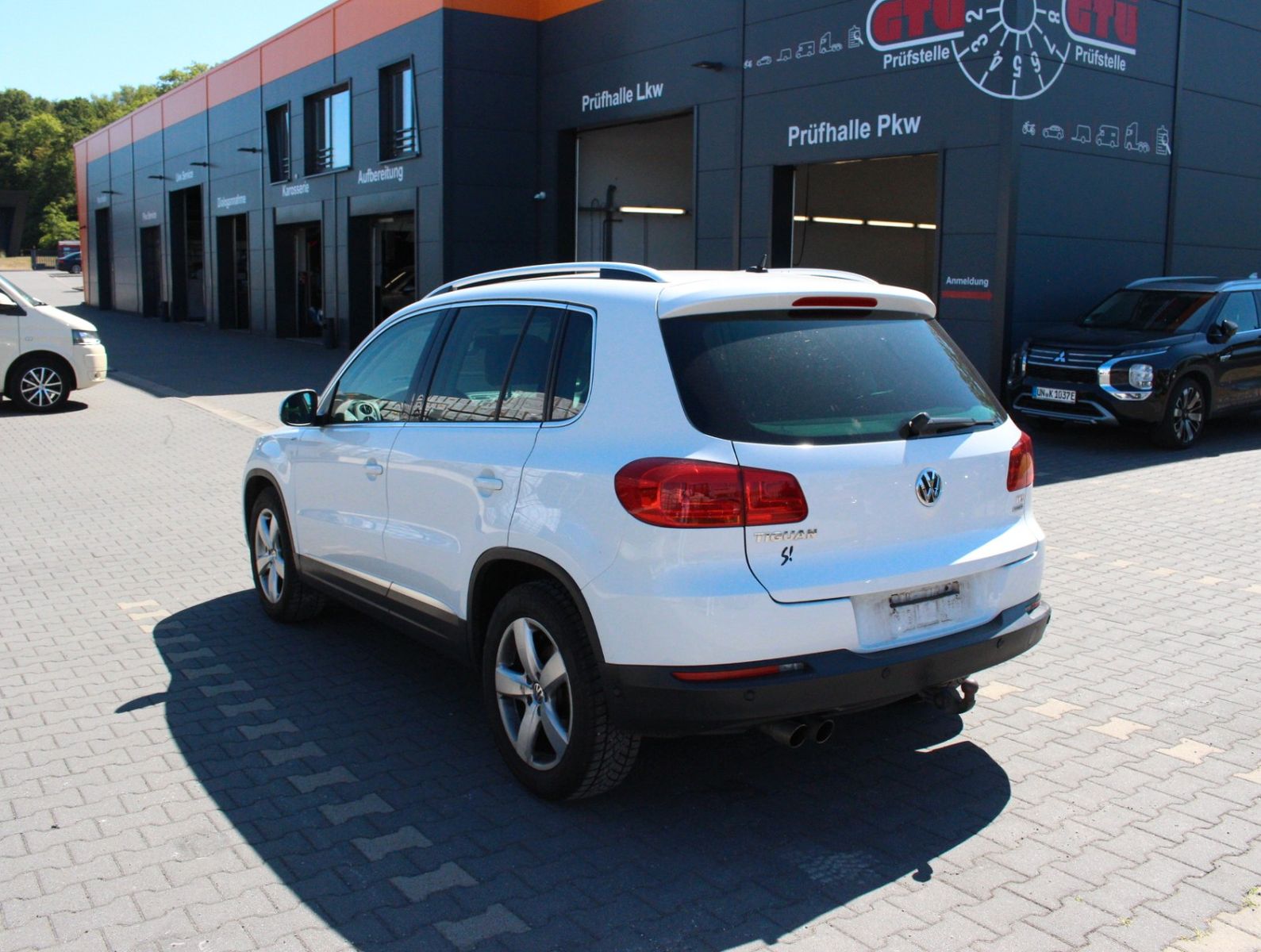 Fahrzeugabbildung Volkswagen Tiguan 2.0 TDI 81 BlueMot Tec CUP Sport & Style