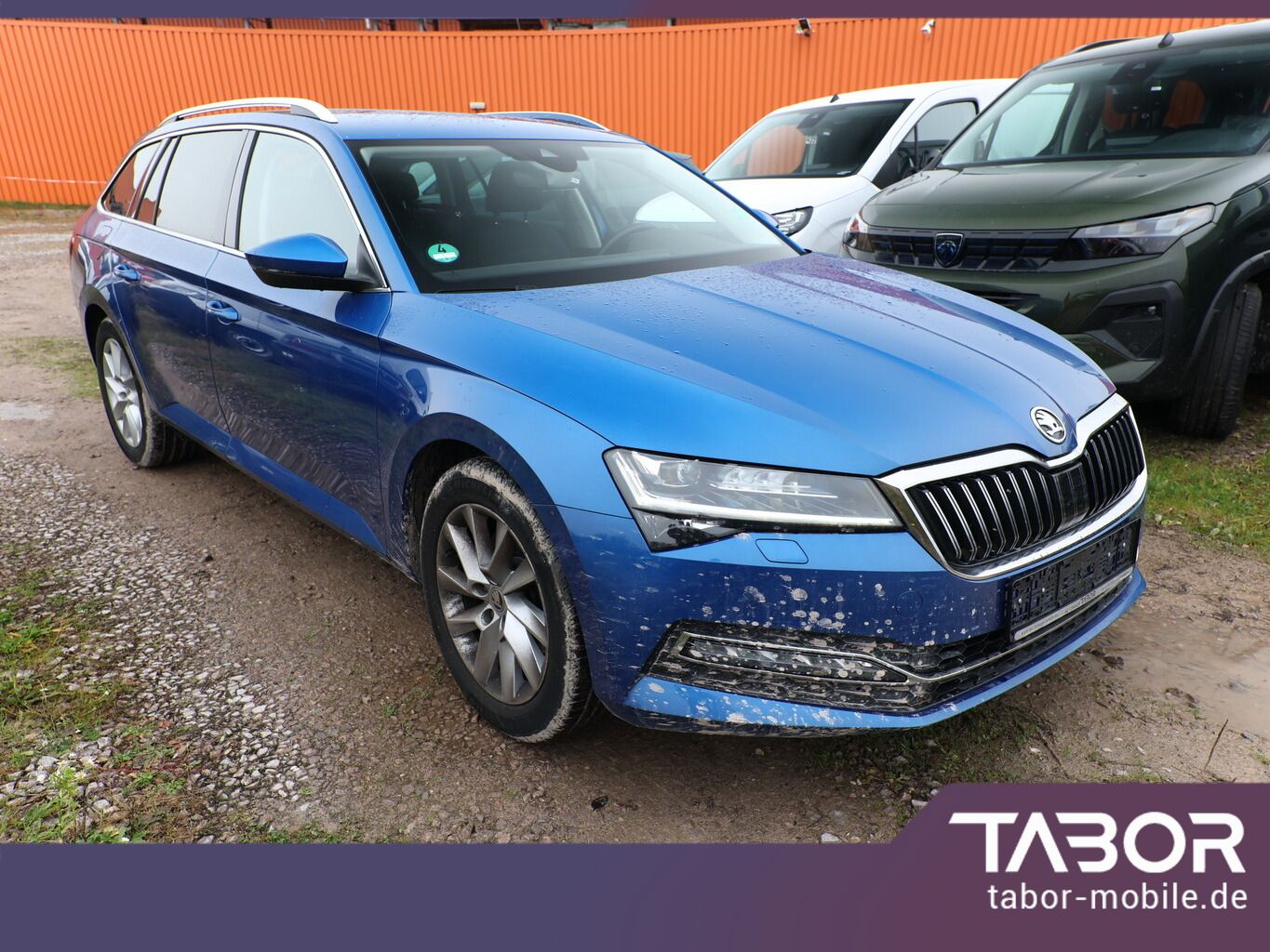 Skoda Superb - Bild 2