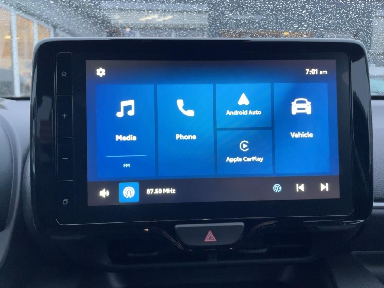 Fahrzeugabbildung Toyota Yaris Hybrid 116PS Teamplayer + Comfort Paket