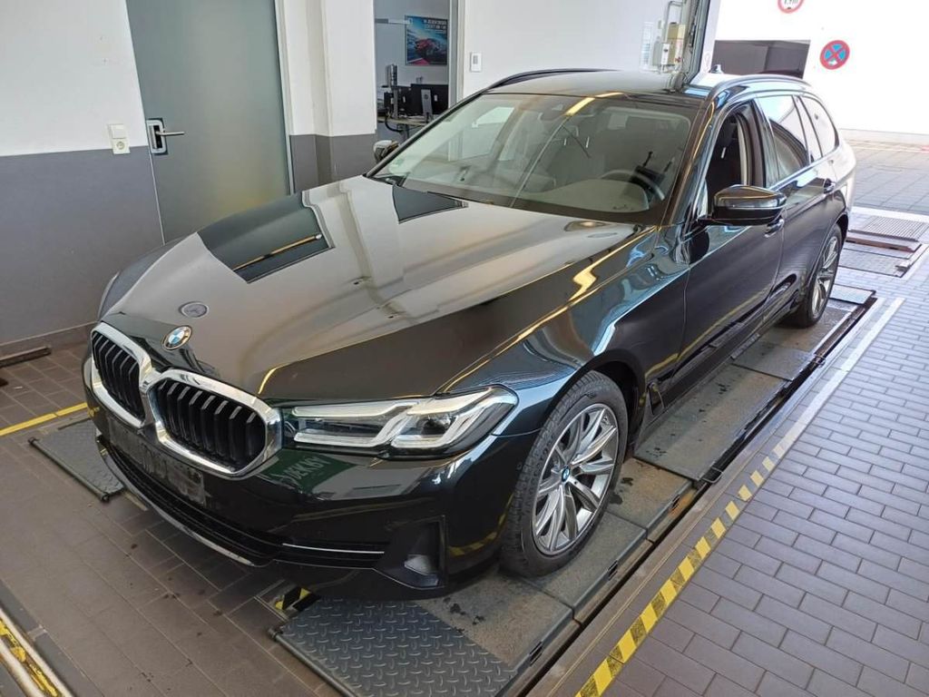 Image of BMW 520