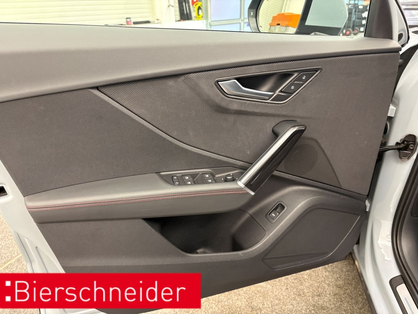 Audi SQ2 - Bild 16