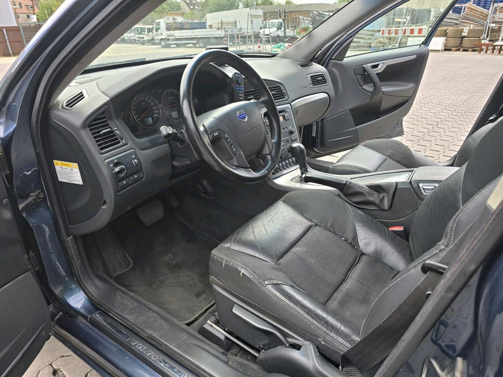 Volvo V70 2005 — photo 5