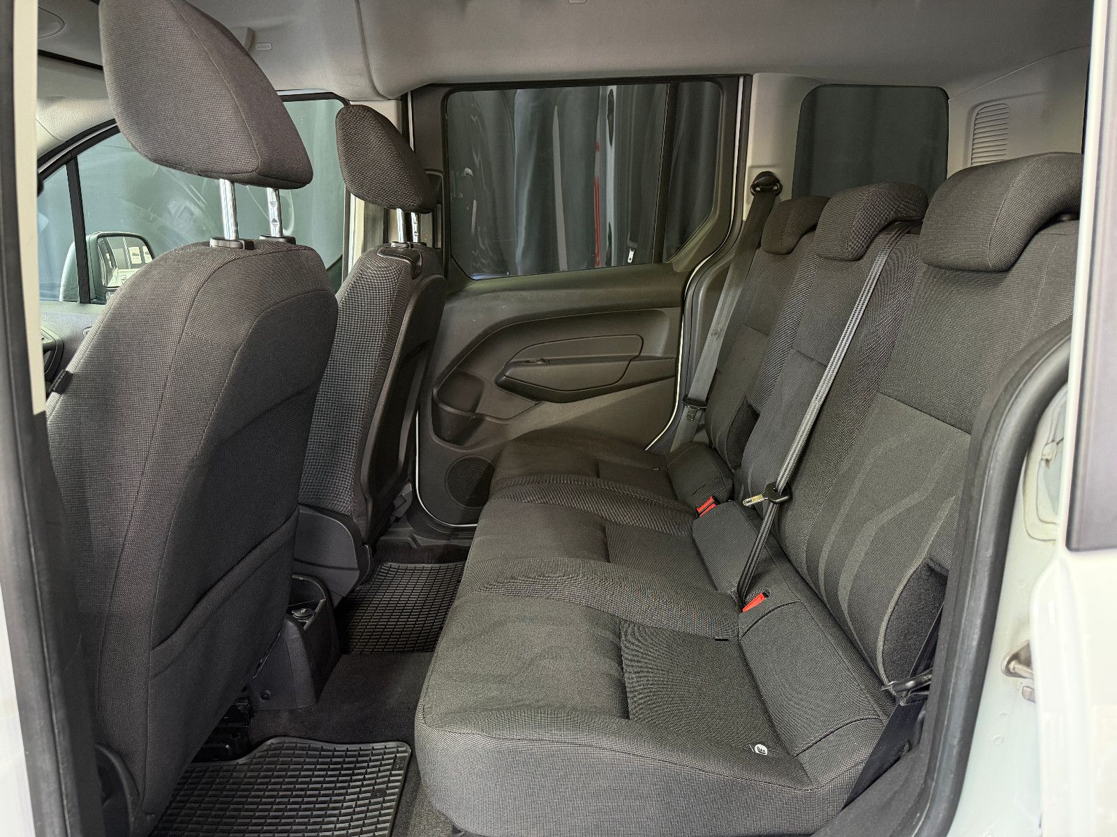 Fahrzeugabbildung Ford Tourneo Connect Trend|KLIMA|PDC