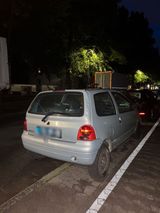 Renault Verkaufe treuen Renault Twingo  Motor läu... - Renault Twingo: Motor