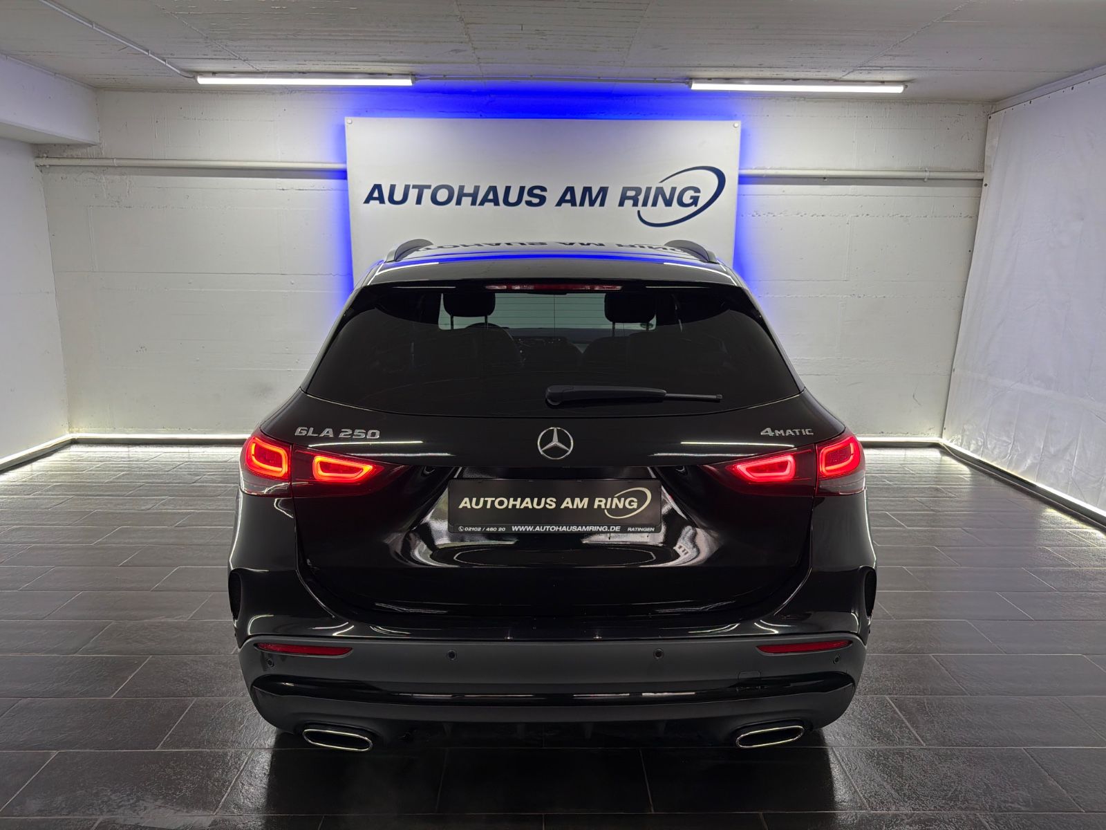 Mercedes-Benz GLA 250 4Matic AMG NIGHT 1HND 360° LED HUD APPLE foto 8