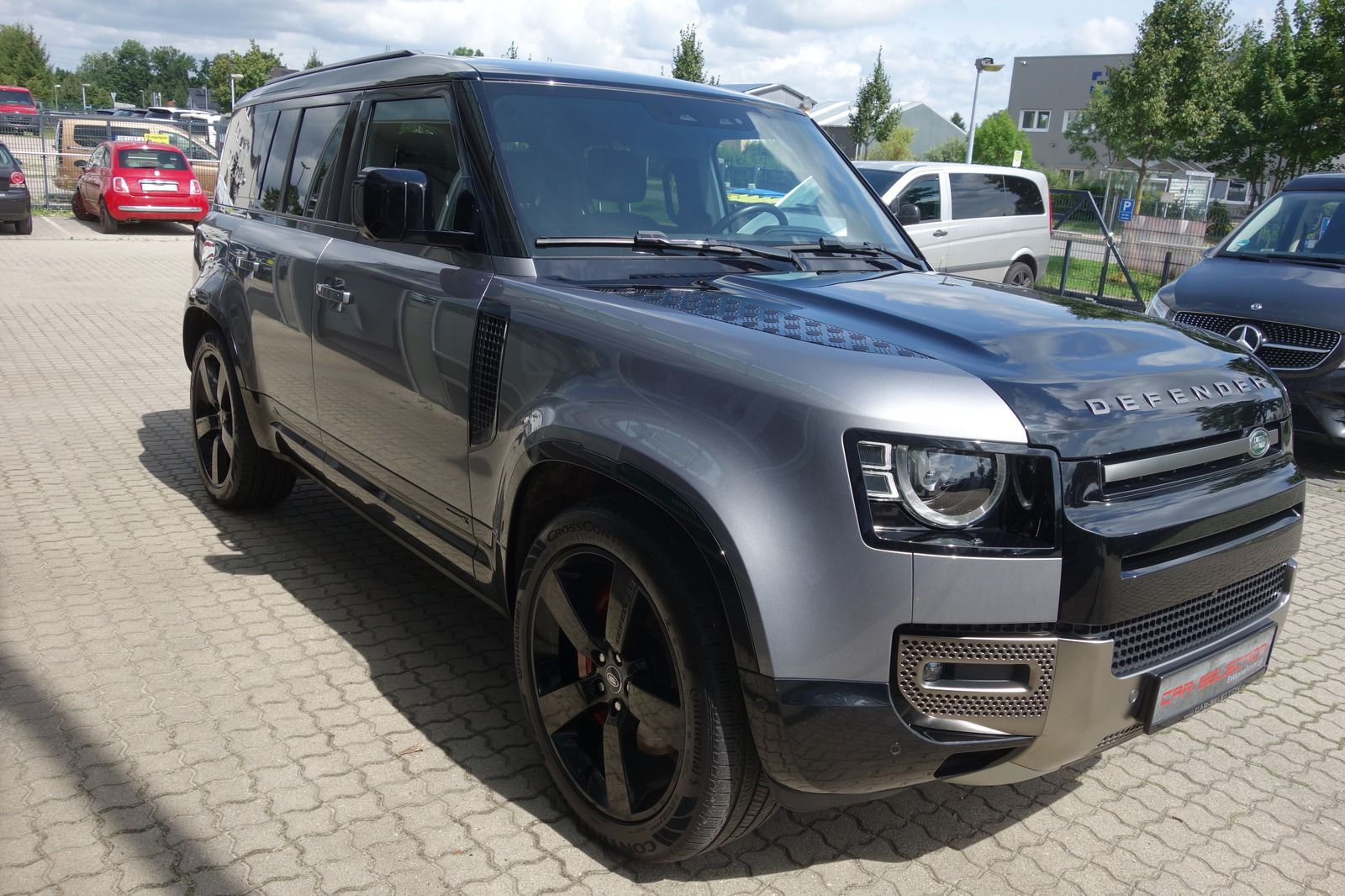 Land Rover DEFENDER D300 X 4x4 22'' 7SITZ LUFT PANO STDHZG foto 2