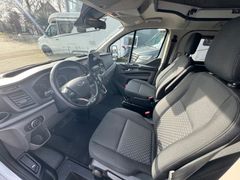 BUERSTNER Copa 500-Autm-Markise-Dieselheizung-Küche