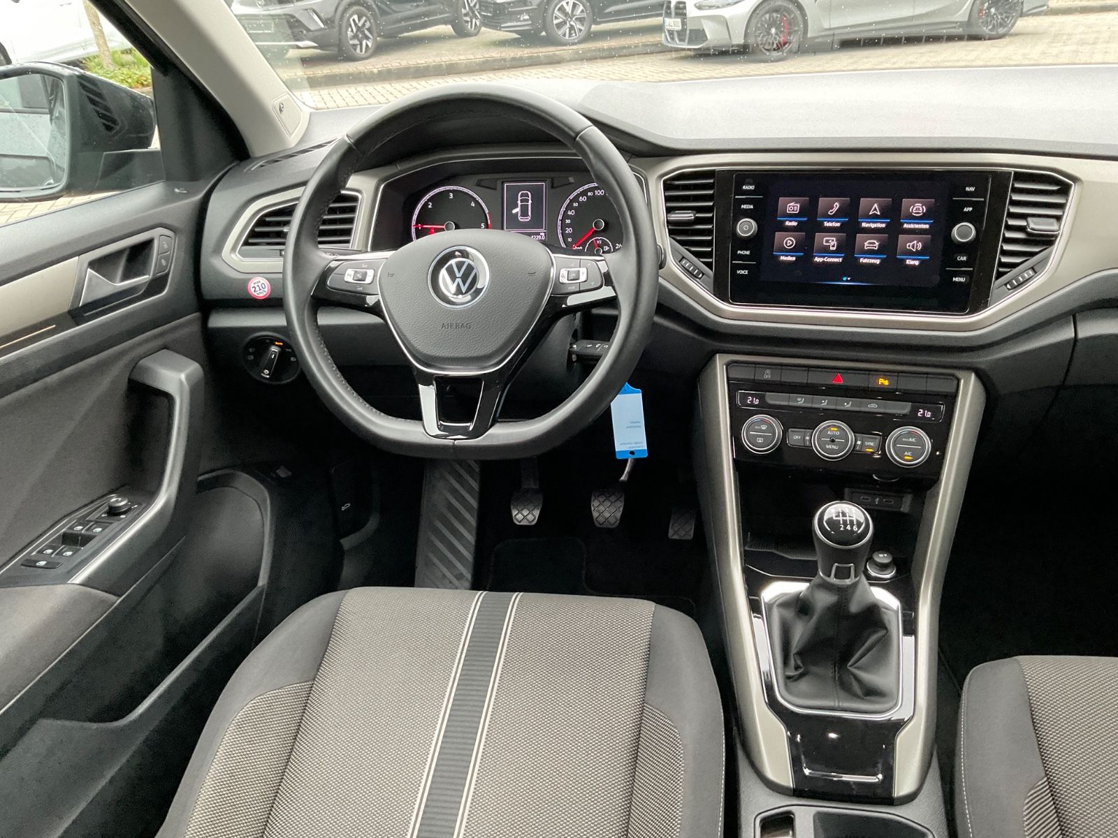 Fahrzeugabbildung Volkswagen T-Roc 2.0 TDI Style,Navi,CarPlay,el.Heckklappe