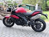 Triumph Speed Triple 1050 515NV - TRIUMPH 2010 SPEED TRIPLE