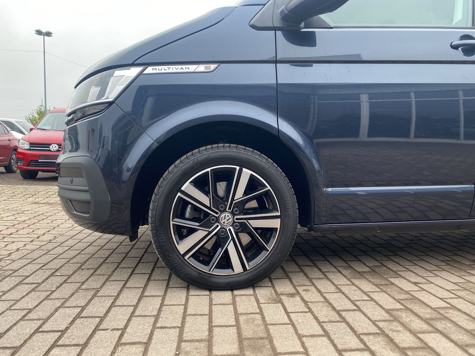 Fahrzeugabbildung Volkswagen T6 Multivan 2.0 TDI DSG 4M STANDHZG KAMERA DCC A