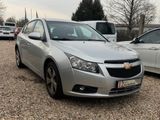 Chevrolet Cruze Hatchback LTZ*TÜV+Service Neu*Garantie* - Chevrolet Cruze: Ltz