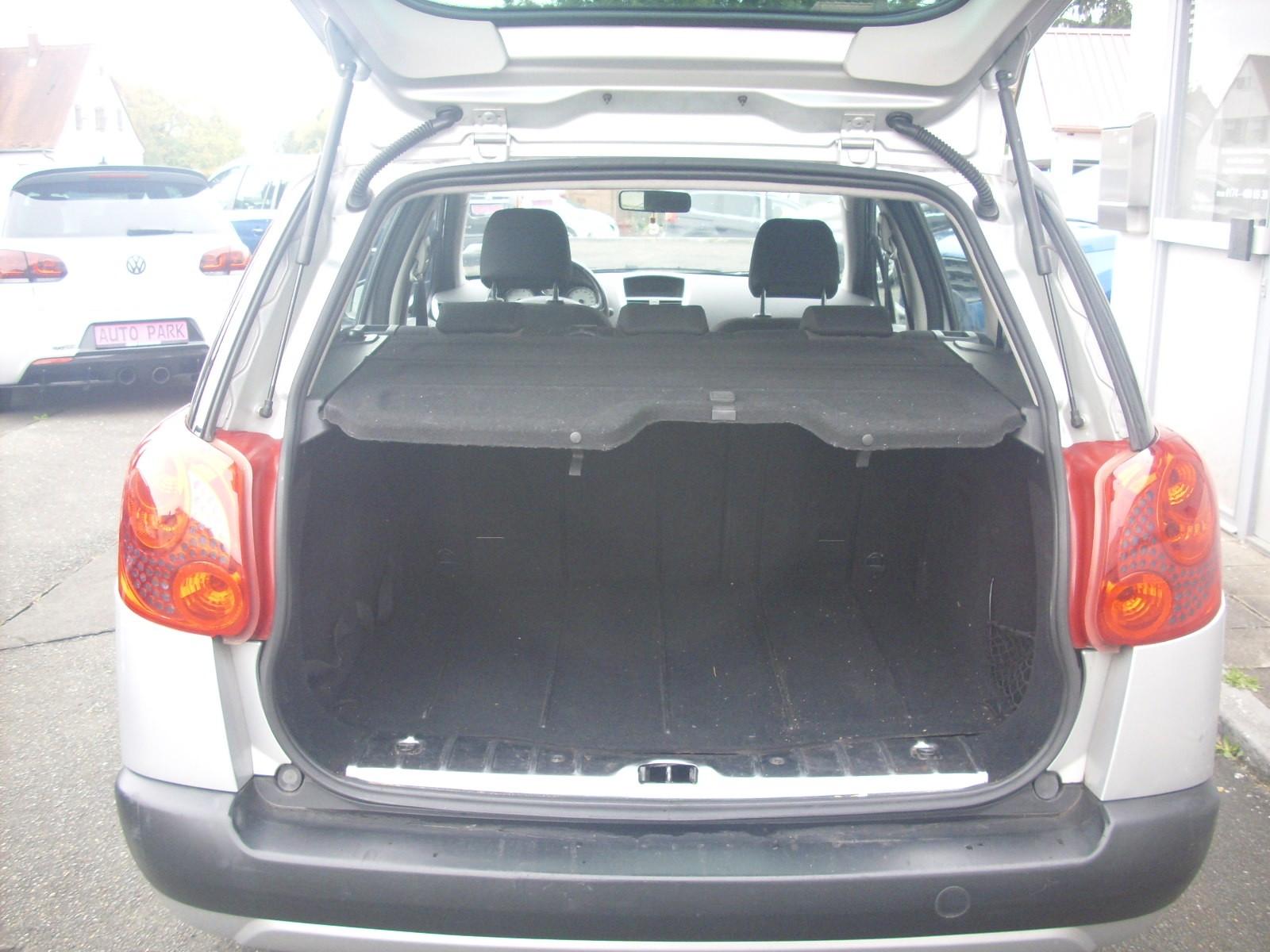 Peugeot 207 2007 — photo 12