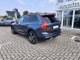 Volvo XC60 B4 Diesel AWD Aut. Plus Dark Standheizung - Volvo XC60 mit Diesel-Antrieb: Standheizung