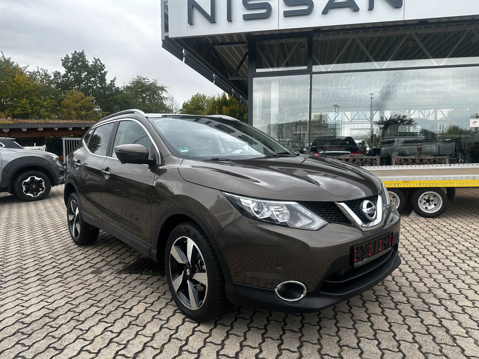 Fahrzeugabbildung Nissan Qashqai N-Connecta, AHK, Sitzheizung, wenig KM