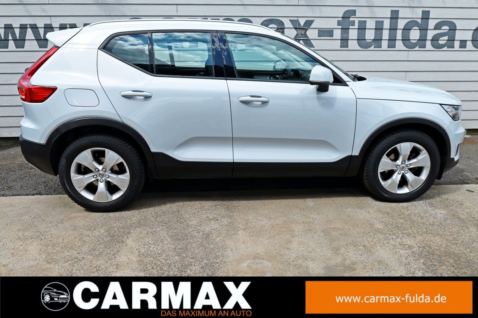 Fahrzeugabbildung Volvo XC40 Momentum Pro,Navi,LED,PDC,Carplay