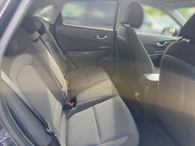 Fahrzeugabbildung Hyundai KONA Trend Elektro 2WD +NAVI+KLIMA+LED+RFK+UVM+