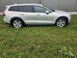 Volvo V60 Cross Country D4 AWD Geartronic  - Volvo V60 Cross Country mit Diesel-Antrieb: Automatik