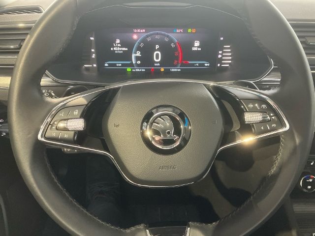 Fahrzeugabbildung SKODA Superb Combi 2.0 TSI DSG Style NAVI PANO TRAVELL