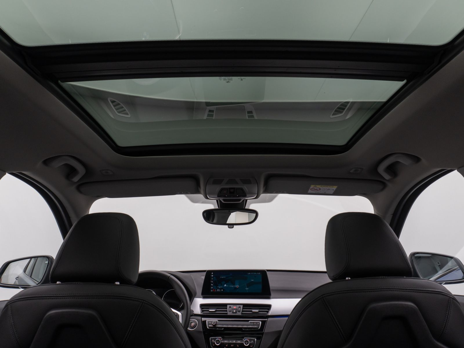 Fahrzeugabbildung BMW X1 xD20d ACC Kamera HUD DAB Memory Leder Panoram