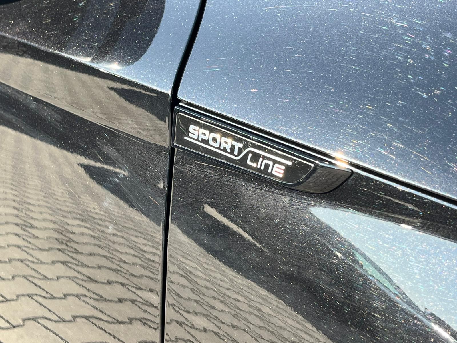 Fahrzeugabbildung SKODA Octavia 1.5 DSG Sportline PANO*MATRIX*AHK*5J.GAR