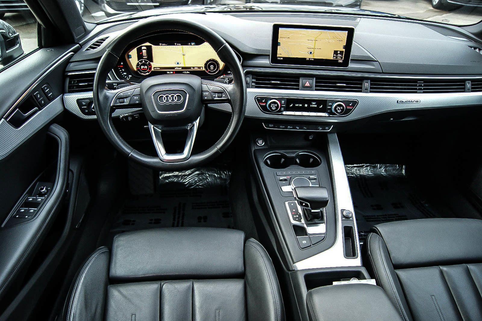 Fahrzeugabbildung Audi A4 Allroad 30 TDI quattro MATRIX HEADUP PANORAMA