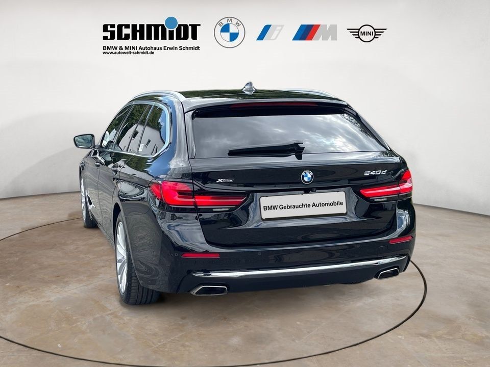 BMW 540d xDrive Touring Luxury Line + GARANTIE imagem 3