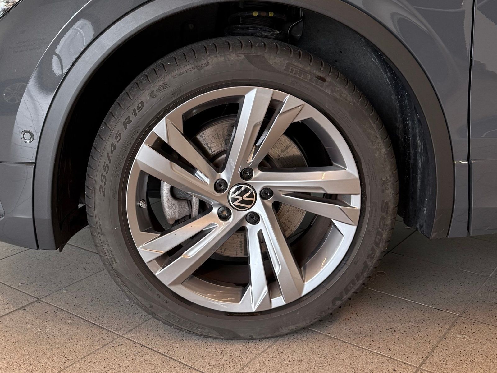 Volkswagen Tiguan 2.0 TSI R-Line 4Motion AHK Alarmanlage foto 5