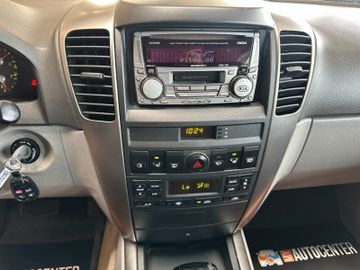 MYAUTOCENTER – Gebraucht- und Jahreswagen mit Werkstattservice in Pfaffenhofen Kia Sorento 2.5 *Adpv-Fahrwerk*Tempo*Klimaauto*SitzH