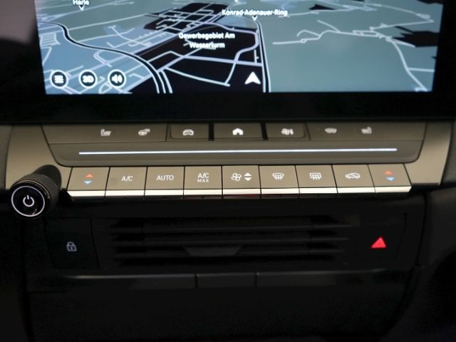 Astra L ST ULTIMATE AT+NAVI+360 GRAD KAMERA+SCHI