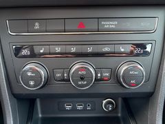 Fahrzeugabbildung Seat Ateca Style 1.4 TFSI -NAVI*SITZHZG*AHK*TEMPOMAT!