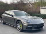 Porsche Panamera 4 E Sport Turismo PANO ACC CHRONO LÜFT  - Porsche Panamera 4s mit Hybrid-Antrieb (Benzin/Elektro)