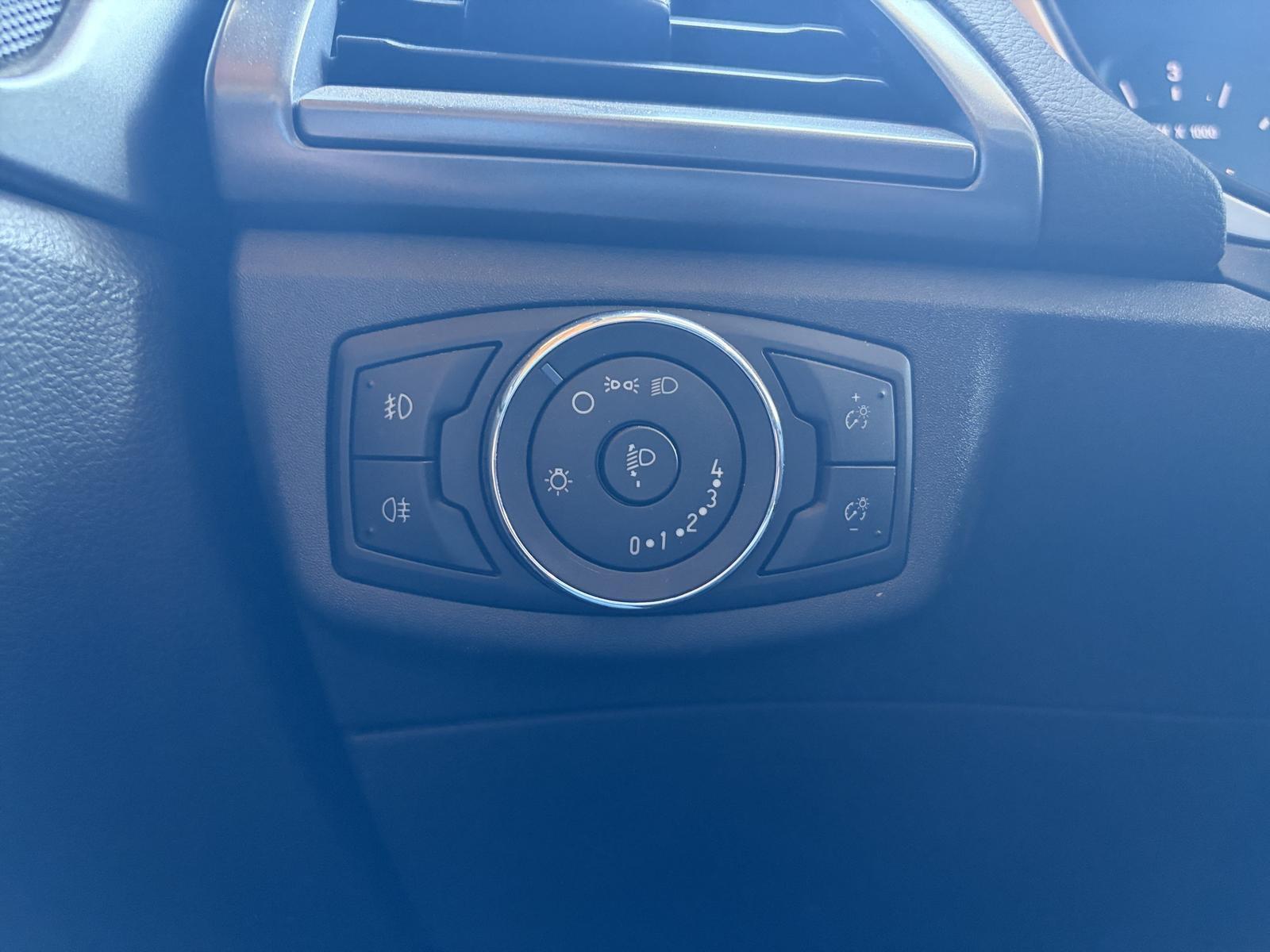Ford Mondeo 2015 — photo 26