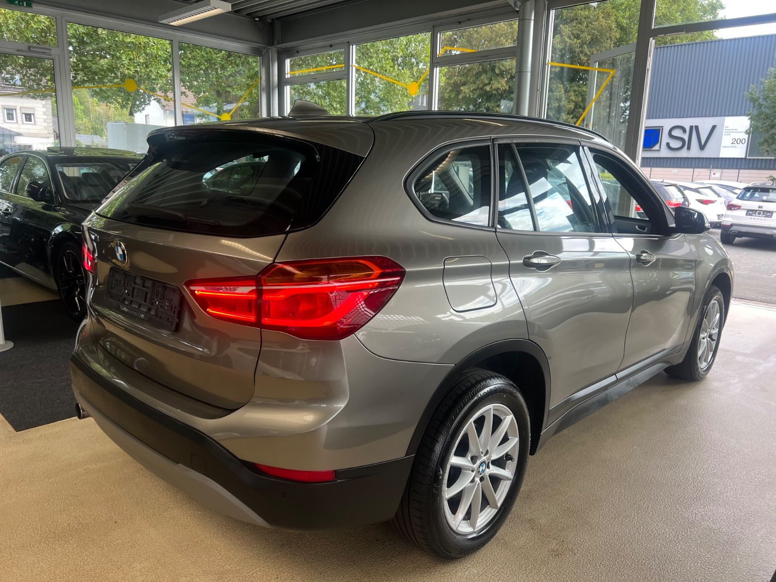 Fahrzeugabbildung BMW X1 sDrive 18 d Advantage *LED*NAVI*SITZHEIZUNG*
