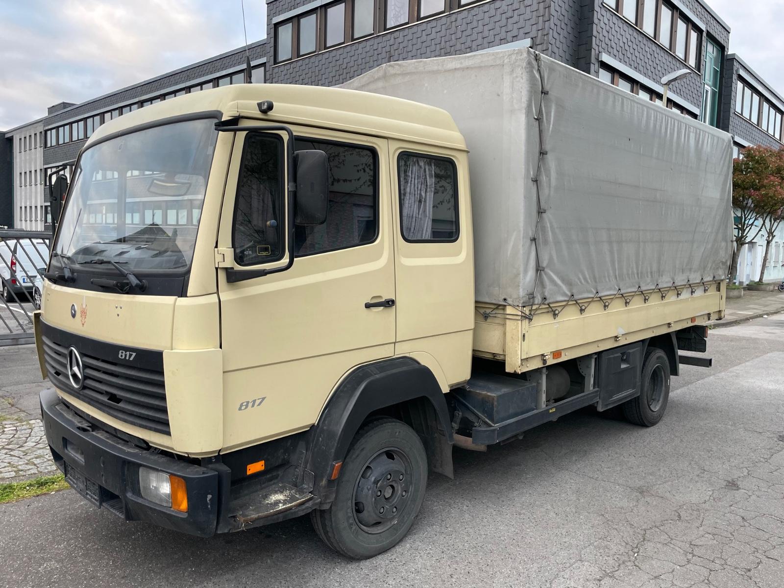 Mercedes-Benz 811 / 817 Pritsche + Plane *wenig KM*814