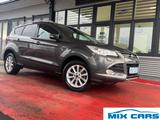 Ford Kuga 1.5 EcoBoost Titanium AUTOM/4x4/AHK/SHZ/EU6 - Ford Kuga Titanium mit Benzin-Antrieb