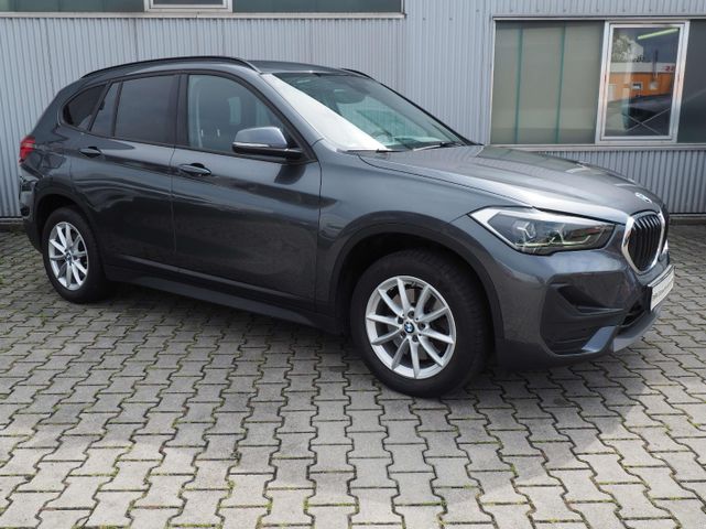 BMW X1 sDrive20i Aut. Advantage*LED*Sportsitz*Kamera