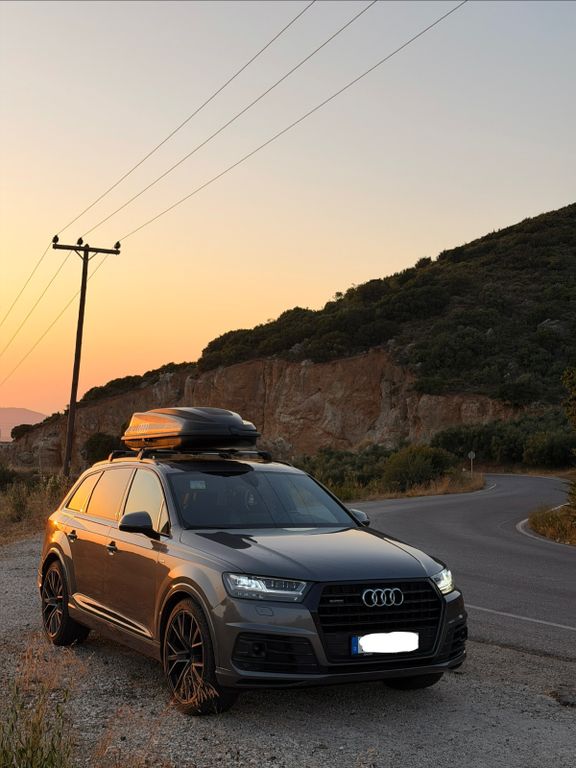 Image of Audi Q7