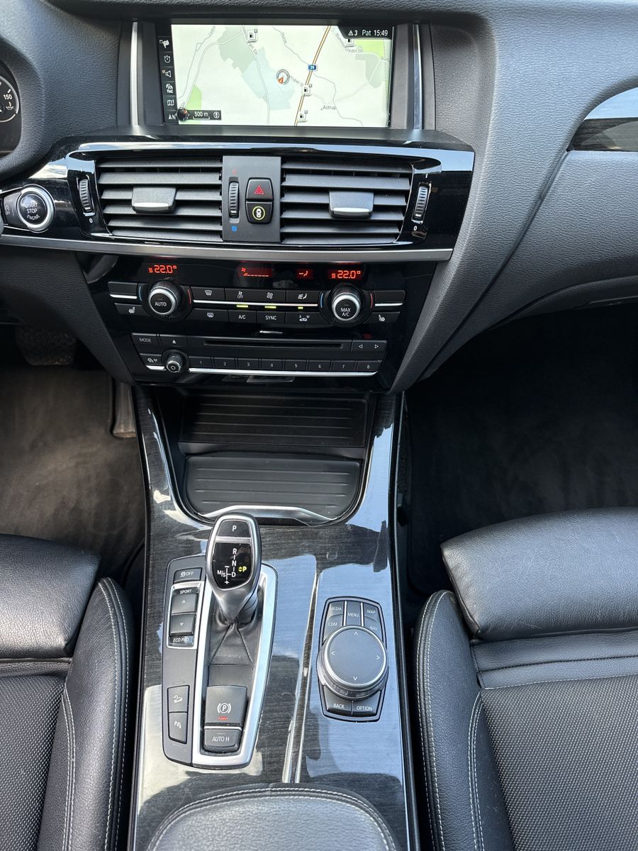 Fahrzeugabbildung BMW X3 xDrive35d M-Sport NAV+LED+ACC+HEAD-UP+KAMERA