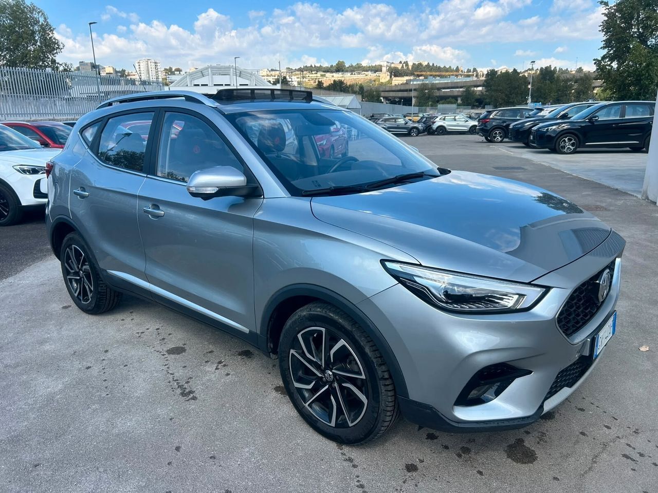 MG ZS
