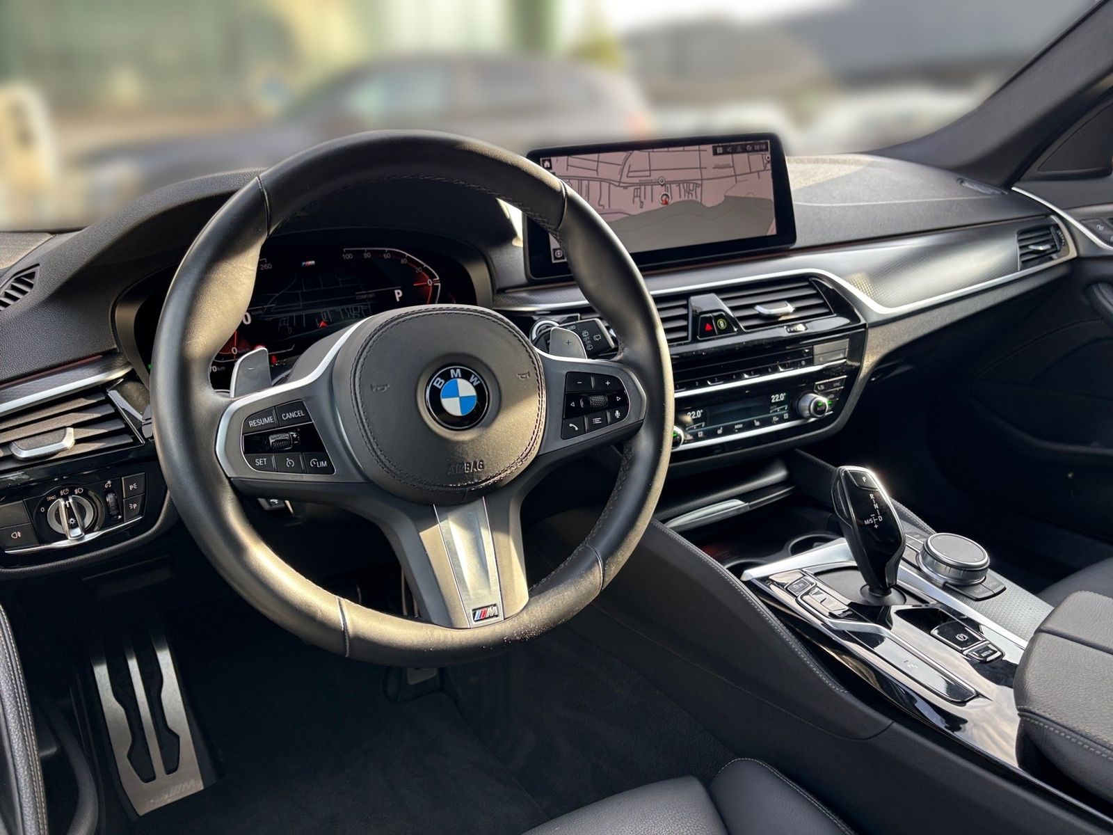 BMW 530d xDrive Touring M Sport LC Prof. DA HiFi foto 3