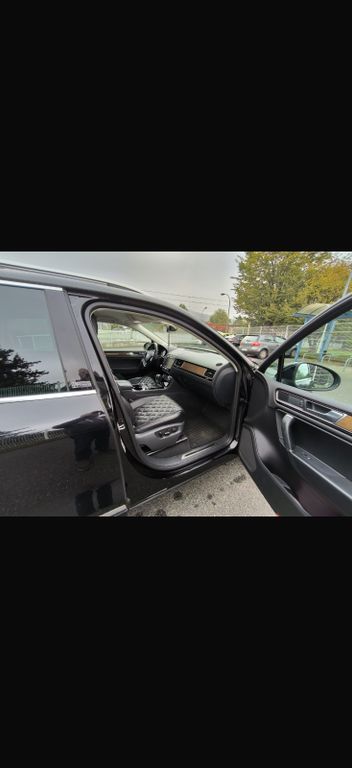 Image of Volkswagen Touareg