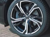 Volvo S60 Ultimate B5 AWD Mild-Hybrid Dark Auto - Volvo S60: Ultimate Dark