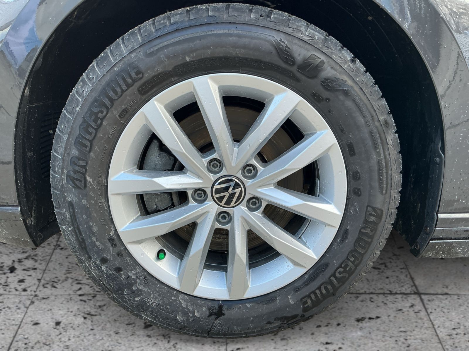 Volkswagen Passat Variant - Bild 8