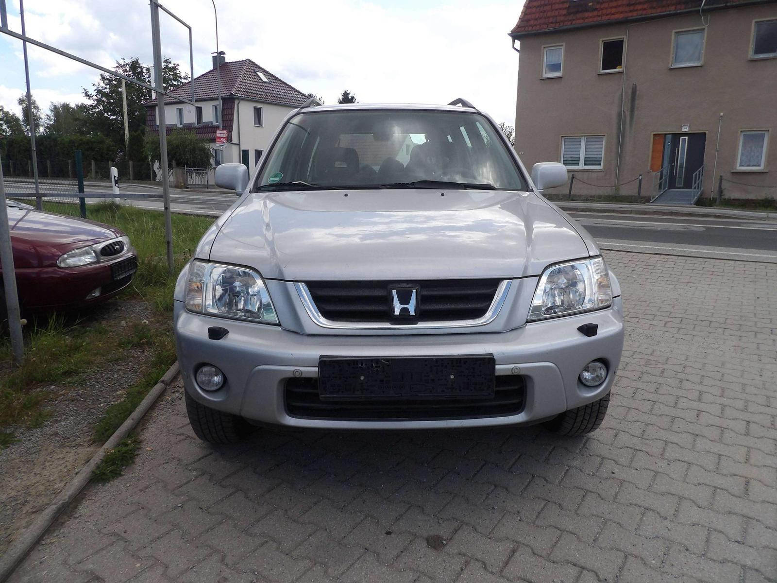 HONDA CR-V 2.0i 147ch 4x4 - CLIMATISATION - ATTELAGE - JANTES ALLIAGE