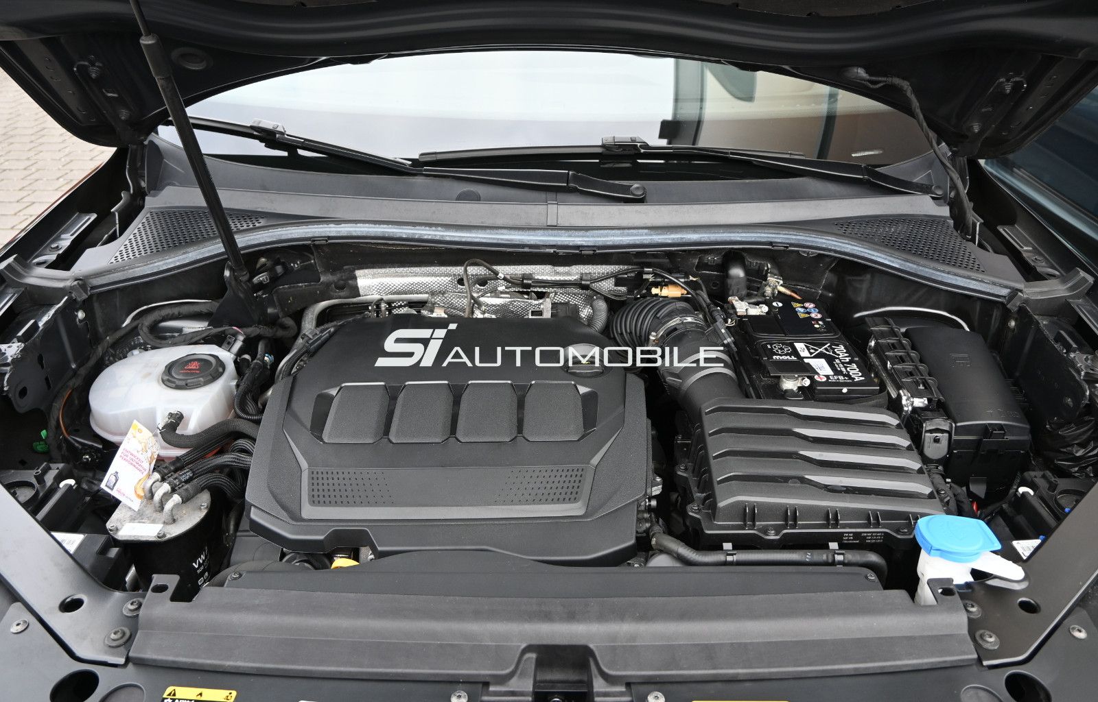 Fahrzeugabbildung Volkswagen Tiguan 2.0 TDI DSG °ACC°AHK°HARMAN°MASSAGE°PANO°