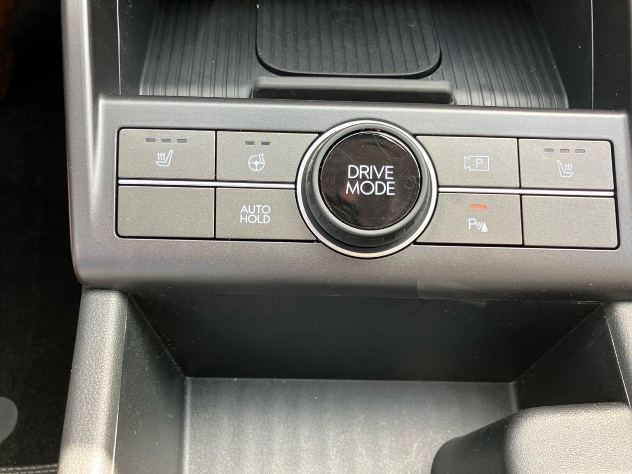 Fahrzeugabbildung Hyundai KONA TREND *65,4 kWh*SHZ*LHZ*NAVI*LM*USB*