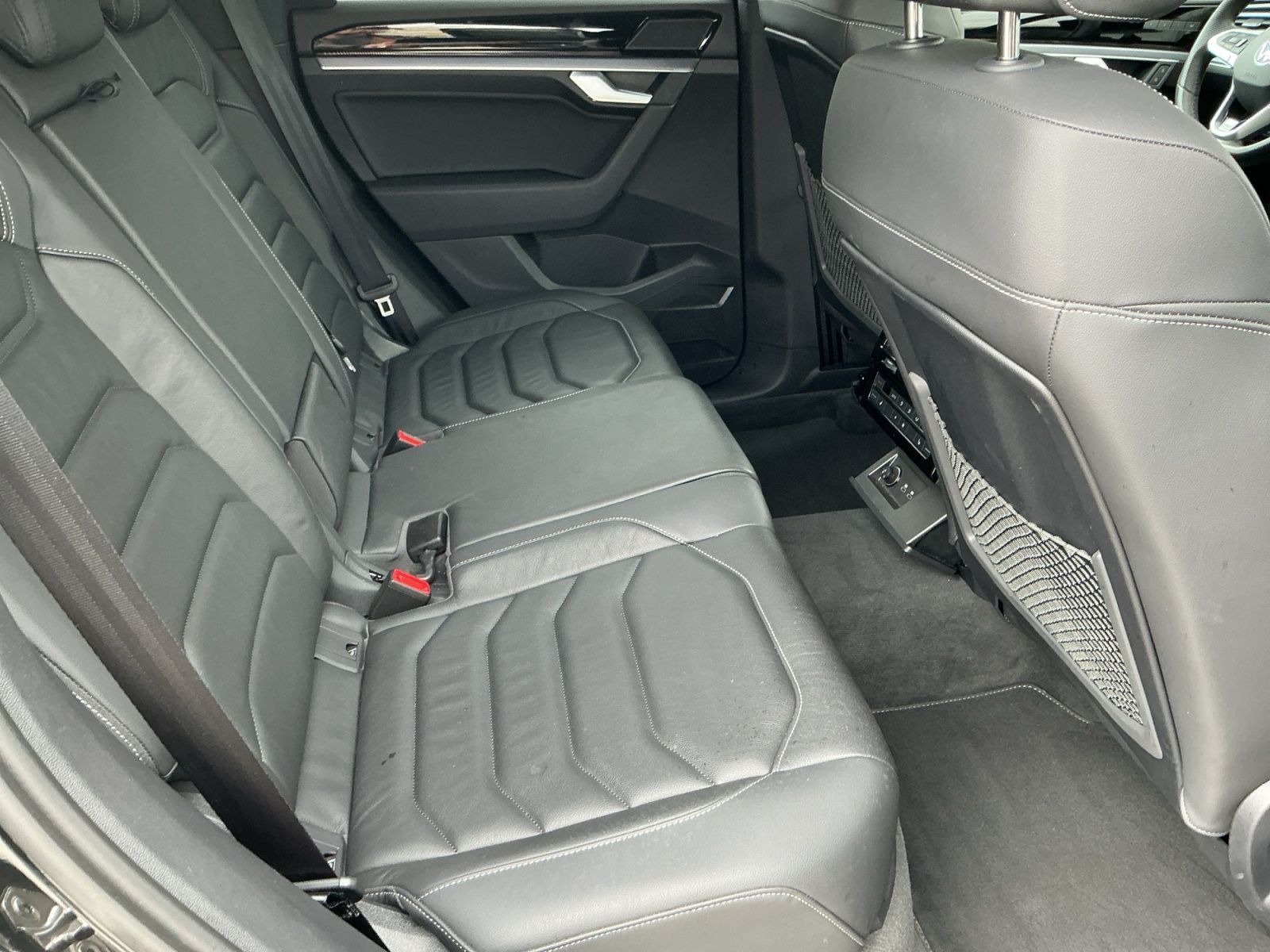 Volkswagen Touareg - Bild 16