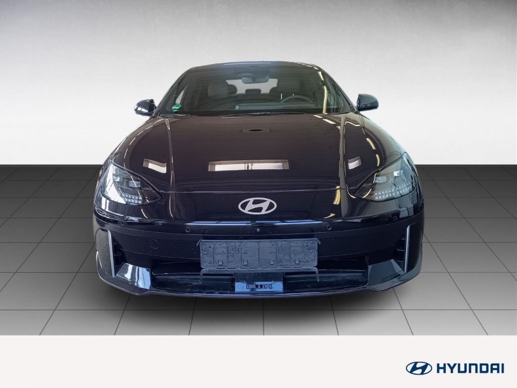 Hyundai IONIQ 6 77,4kWh 4WD UNIQ 20LM HUD Navi Digitales imagem 3